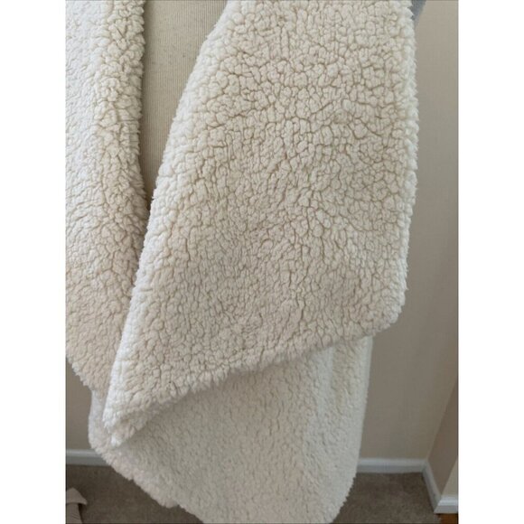 ANA Faux Shearling Ribbed Knit Sweater Vest Women's L Cream Open Front Cozy NWT - Picture 2 of 13